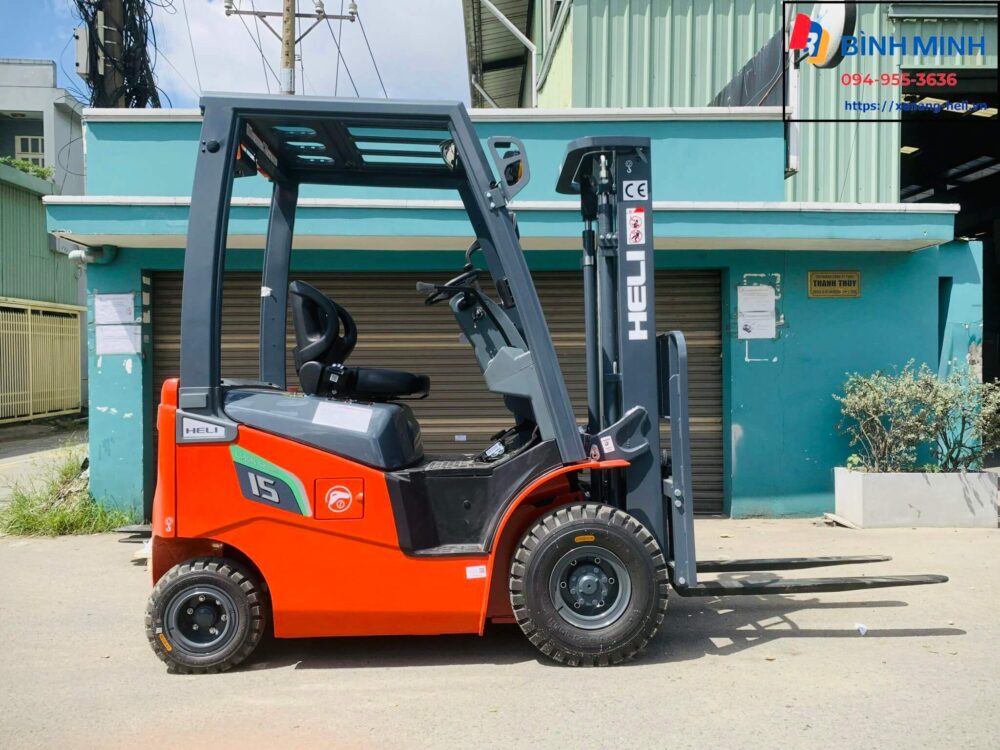 xe-nang-dien-1.5-tan