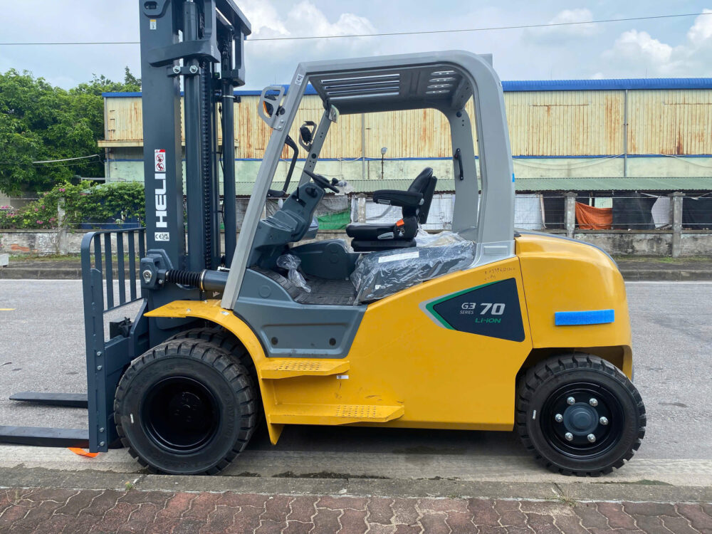 xe-nang-dien-7-tan